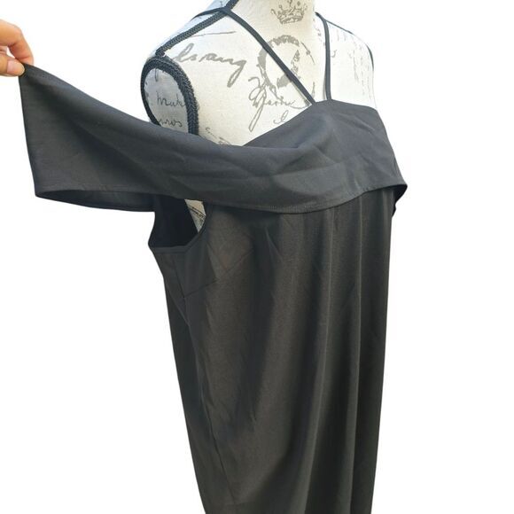 Asos NWT Black Halter‎ Off The Shoulder Mini Dress Size 14 - Picture 2 of 8